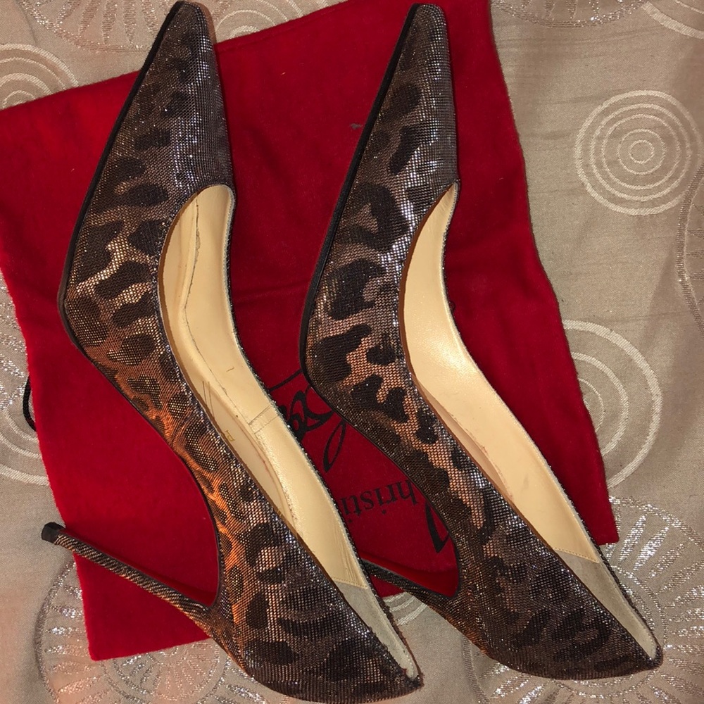 CHRISTIAN Louboutin décolleté 554 lame 100